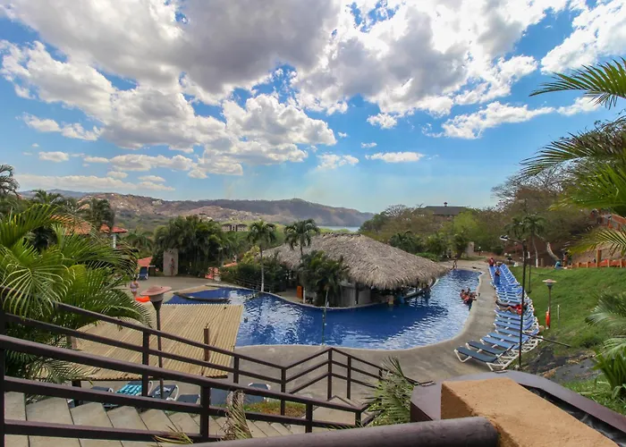 Sol 36 * Playa Hermosa (Guanacaste)